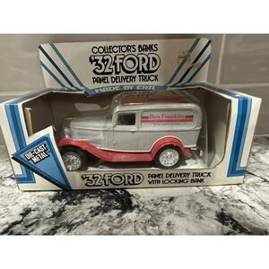 ERTL 1/25 Scale Diecast 1932 Ford Panel Delivery Truck Ben Franklin Bank